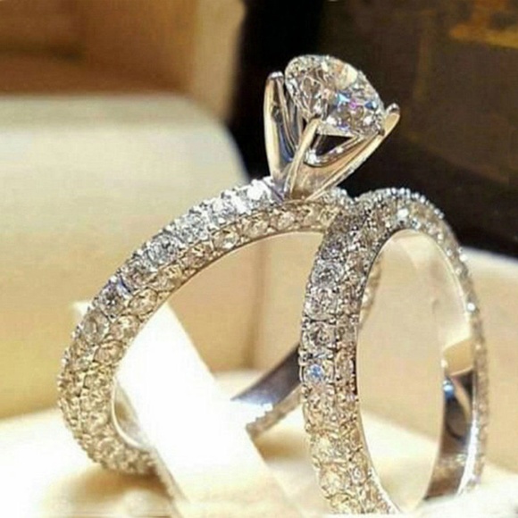 Jewelry - White Sapphire Silver Ring Set Wedding Engagement